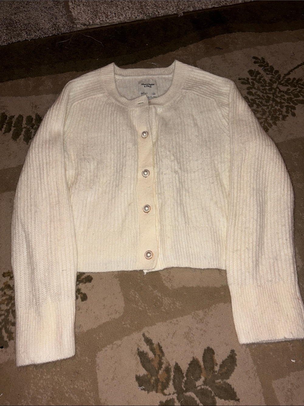 Abercrombie & Fitch Cream Ribbed Button-Front Cropped Cardigan